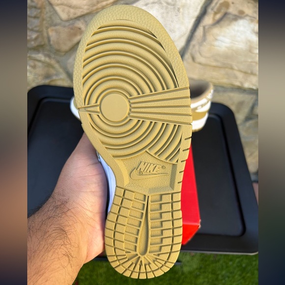 Nike Dunk Low “Barely Paisley” Size 5.5 Women / 4Y - Picture 7 of 10